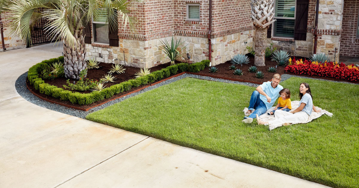 Refresh Your Front Landscape in a Single Weekend | Colmet
