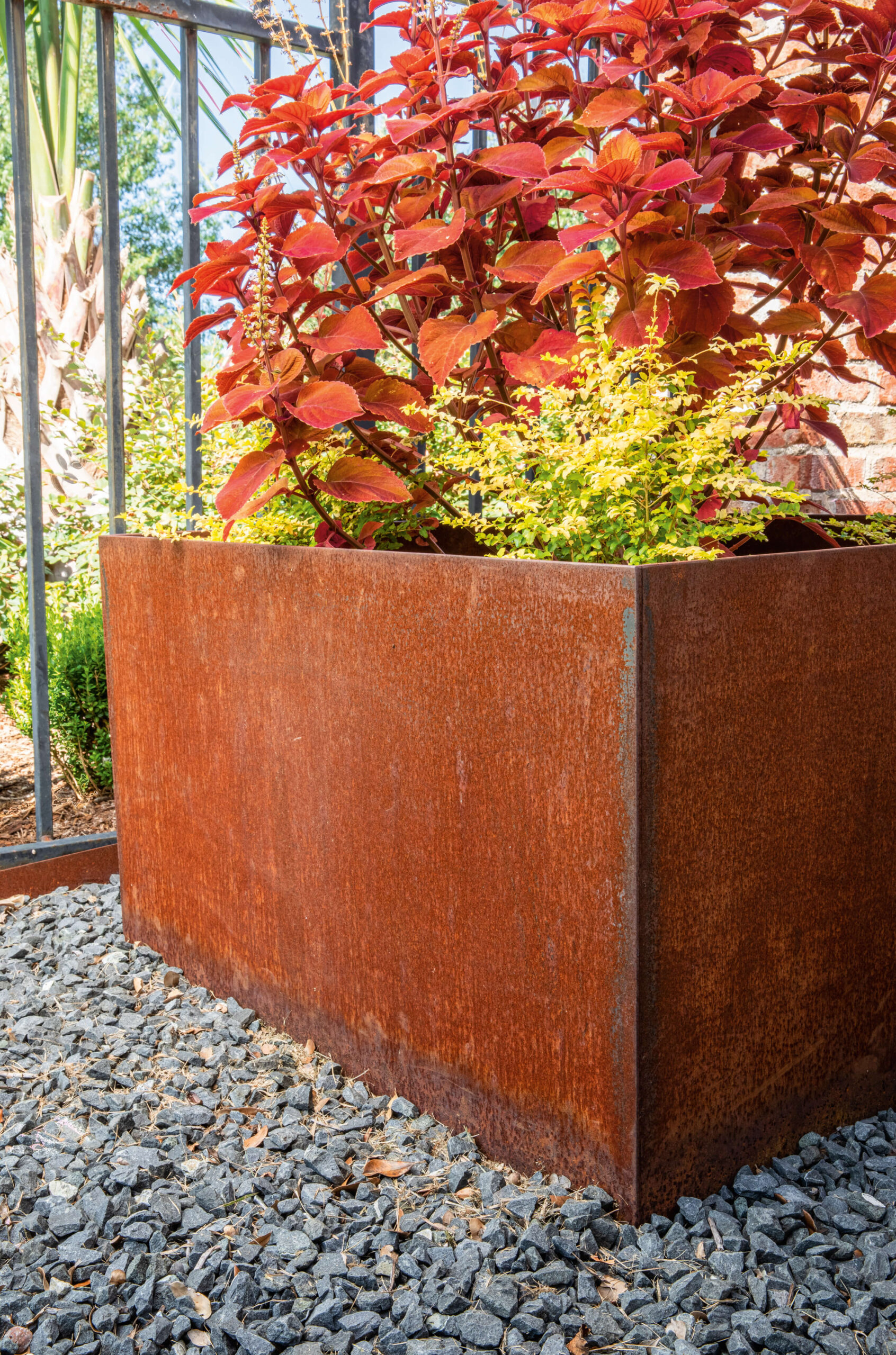 Custom steel planter